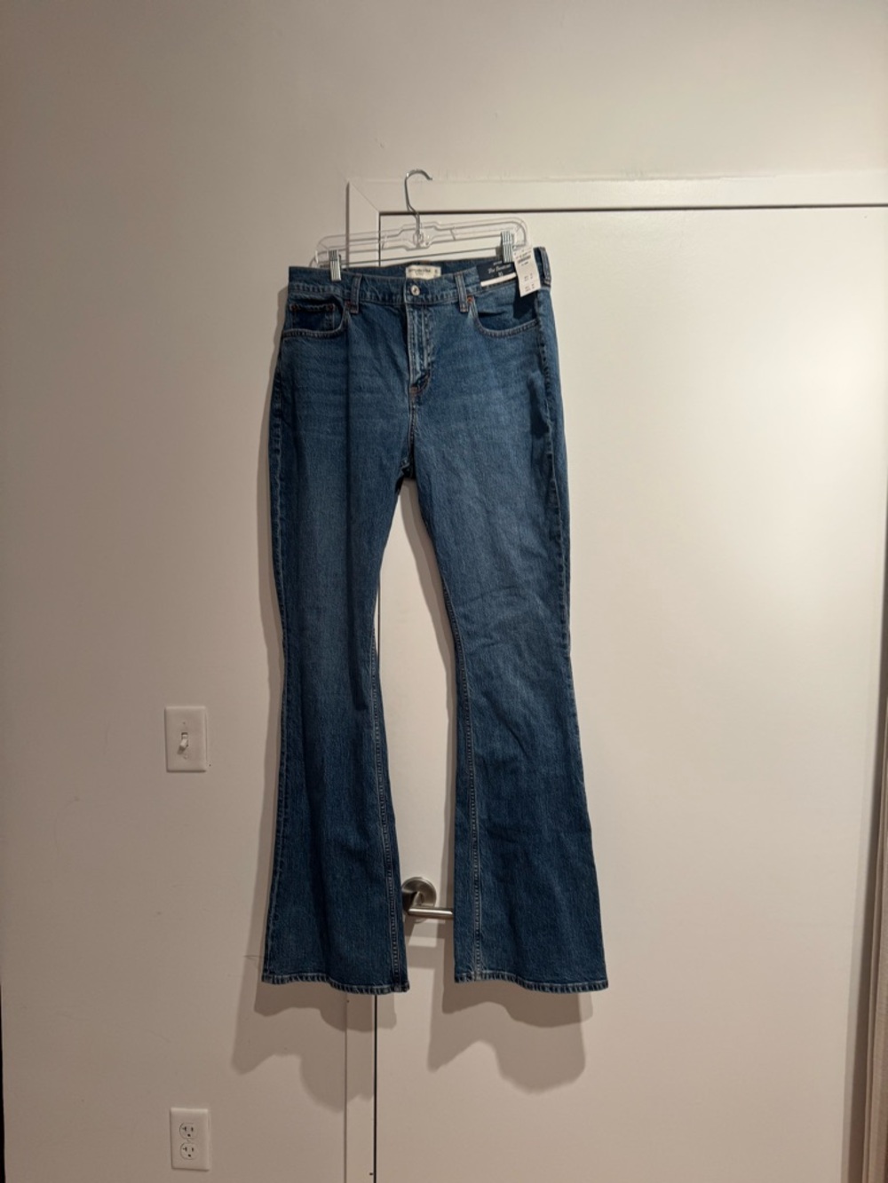 Abercrombie & Fitch Medium Blue Flare Jeans Long
